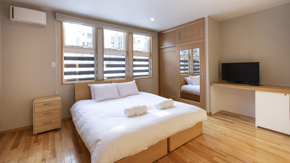 Casi67 East - Guest bedroom design